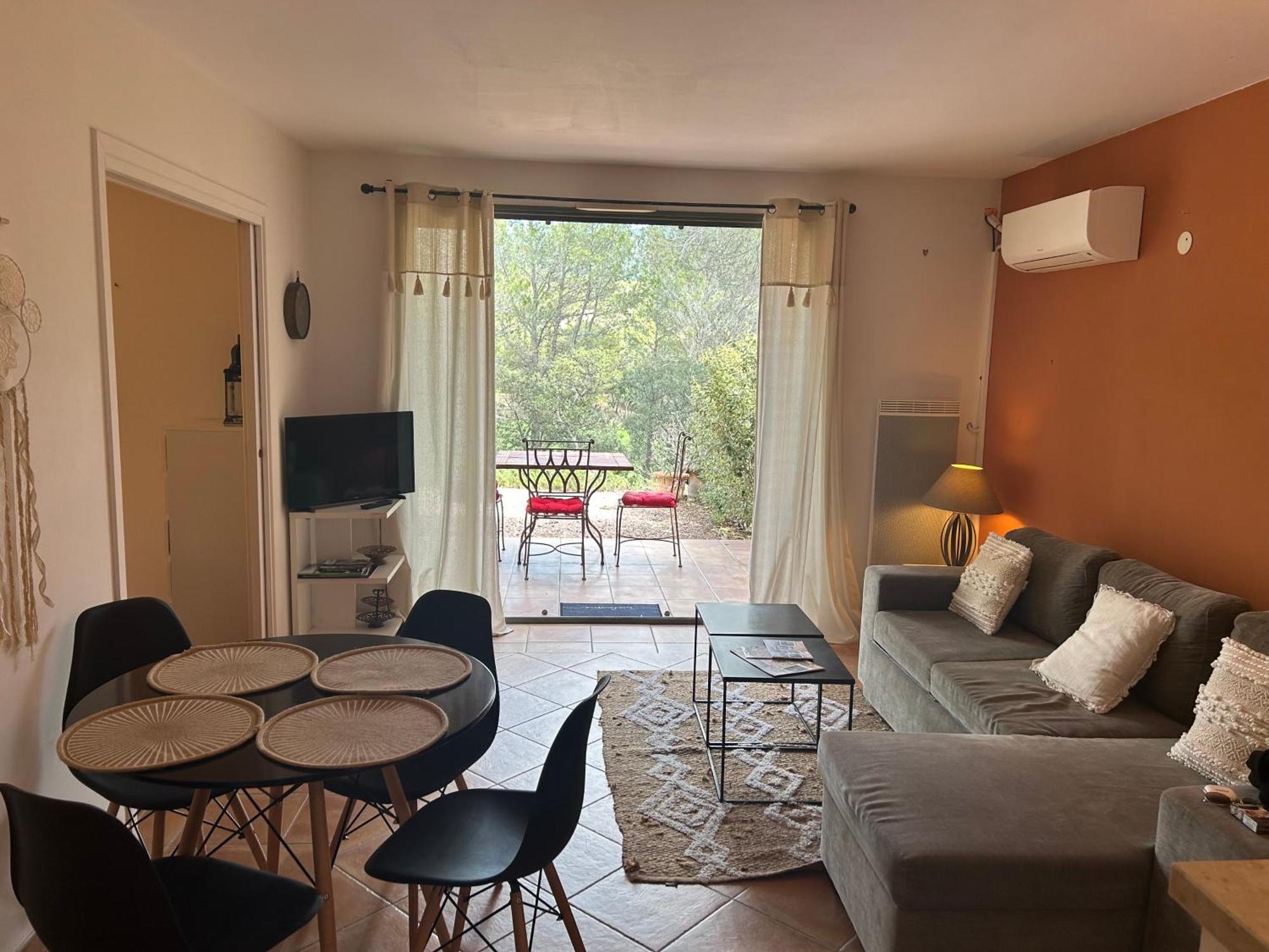 Appartement Golf De Saumane 2 Chambres 2 A 4 Personnes Extérieur photo