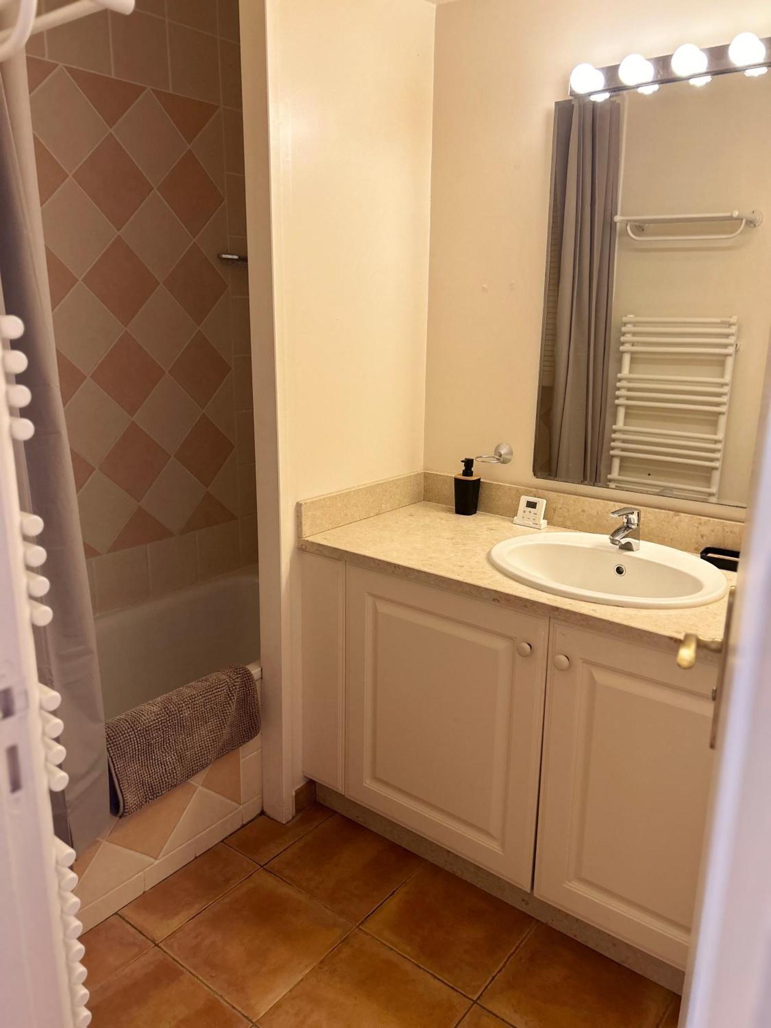 Appartement Golf De Saumane 2 Chambres 2 A 4 Personnes Extérieur photo